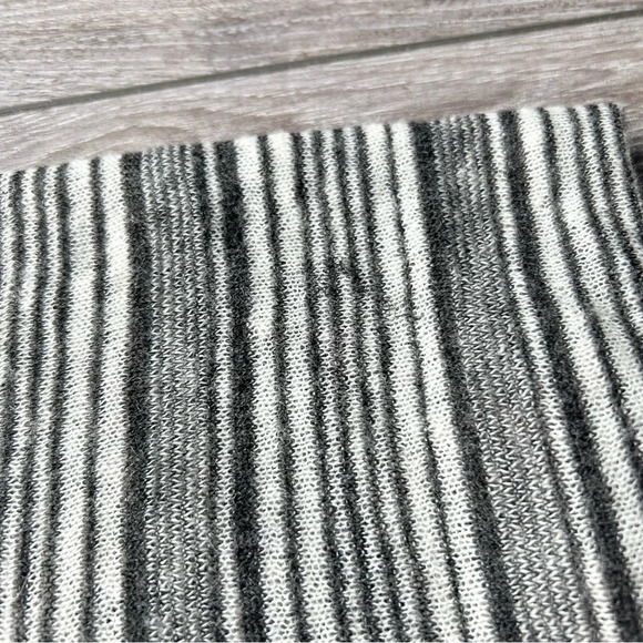 Club Monaco Alpaca Wool Blend Italian Yarn Soft Striped Infinity Scarf - Picture 8 of 9